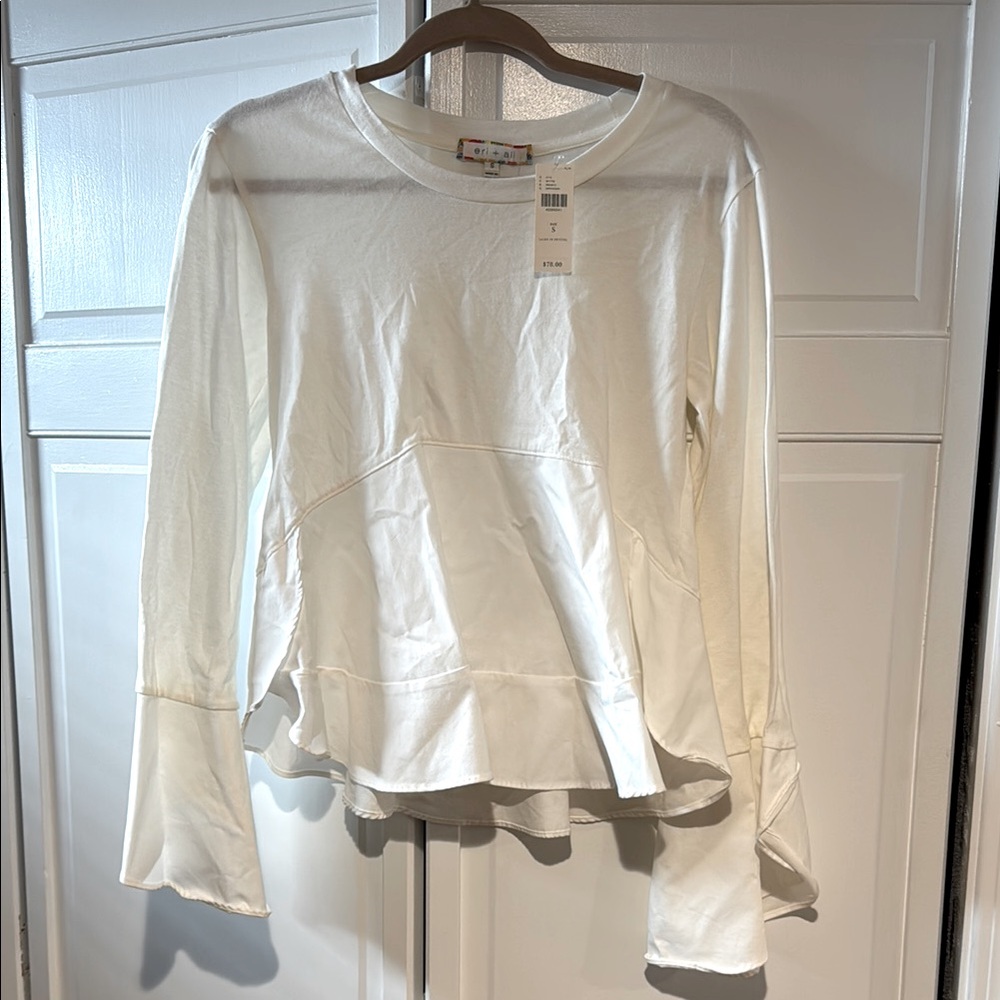 Anthropologie Women's White Long bell Sleeve Top. Size small.